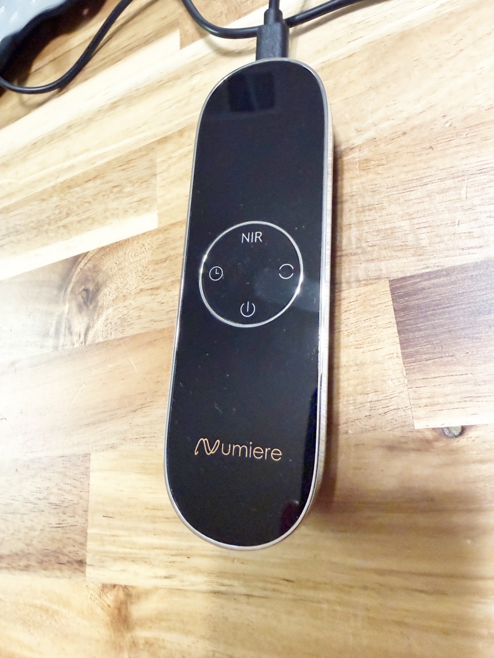 Numiere Time Keeper LED Red Blue Light Face Mask NEW Open Box $249 MSRP - Picture 12 of 13
